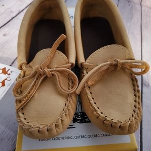 Size 3 Laurentian Chief Deer and Moose Hide Moccasins